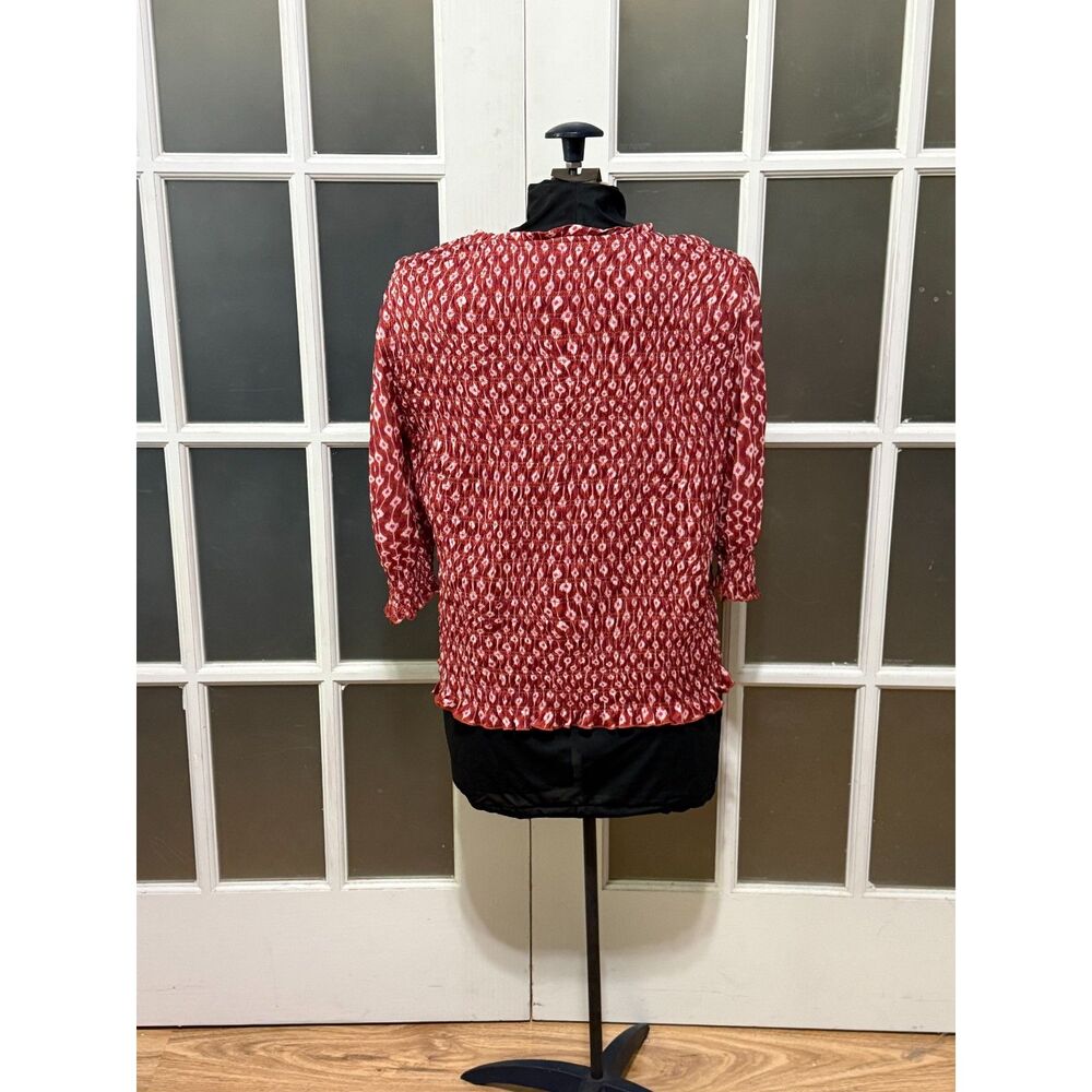 Time & Tru Smocked Mesh Top XXL 20W Red Rusty Bronze Ikat Print 3/4 Sleeve - Picture 3 of 6